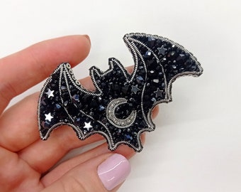 Black bat brooch. Beaded brooch with hematite.