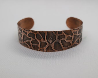 3/4" Giraffe gemusterte Kupfer Manschette Armband.