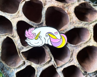 Unicorn enamel pin, lapel pin, rainbow unicorn, unicorn brooch, unicorn lover gift, unicorn accessory, kawaii enamel pin, unicorn jewelry