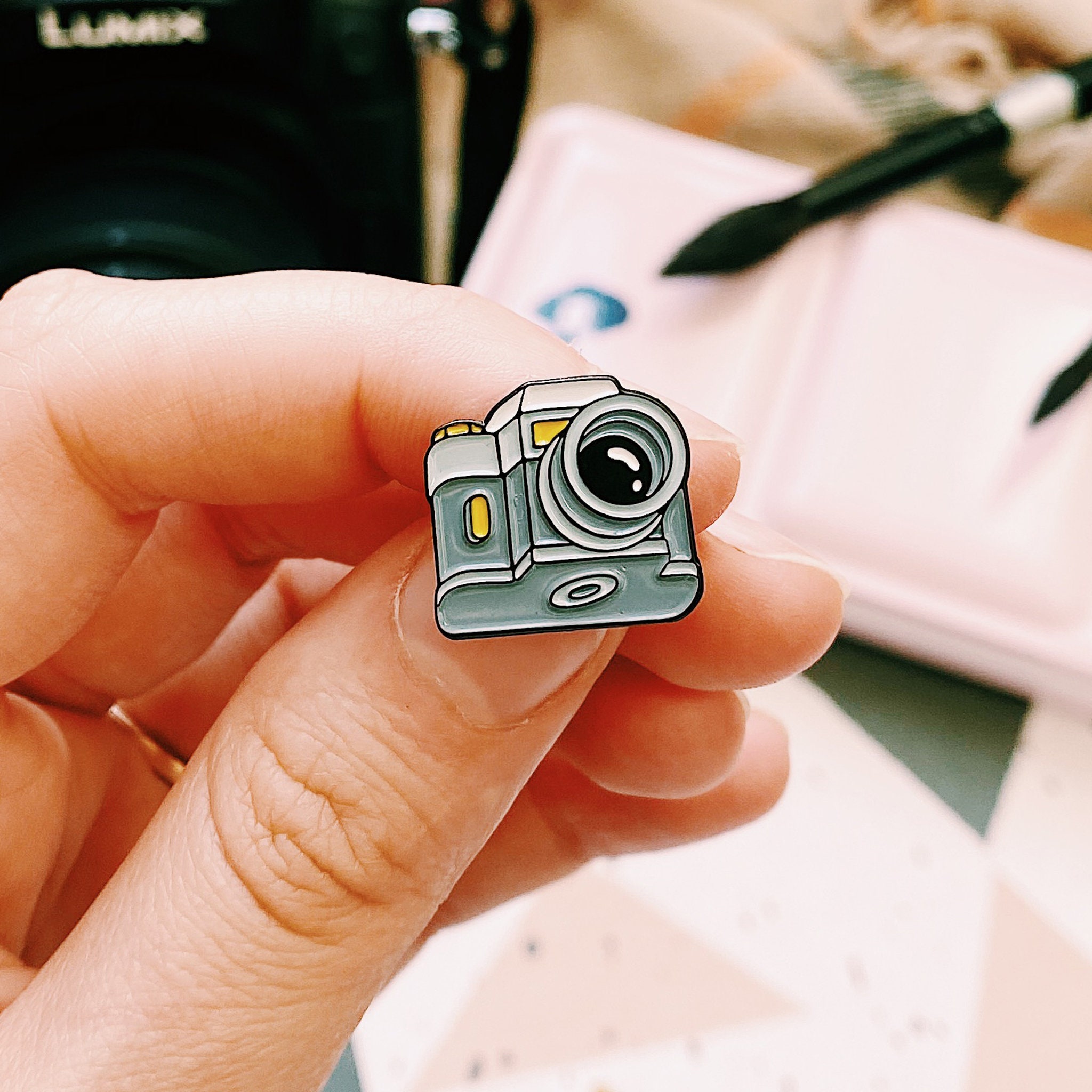 Camera Enamel Pin Soft Enamel Pin Badge Brooch Photography - Etsy Hong Kong