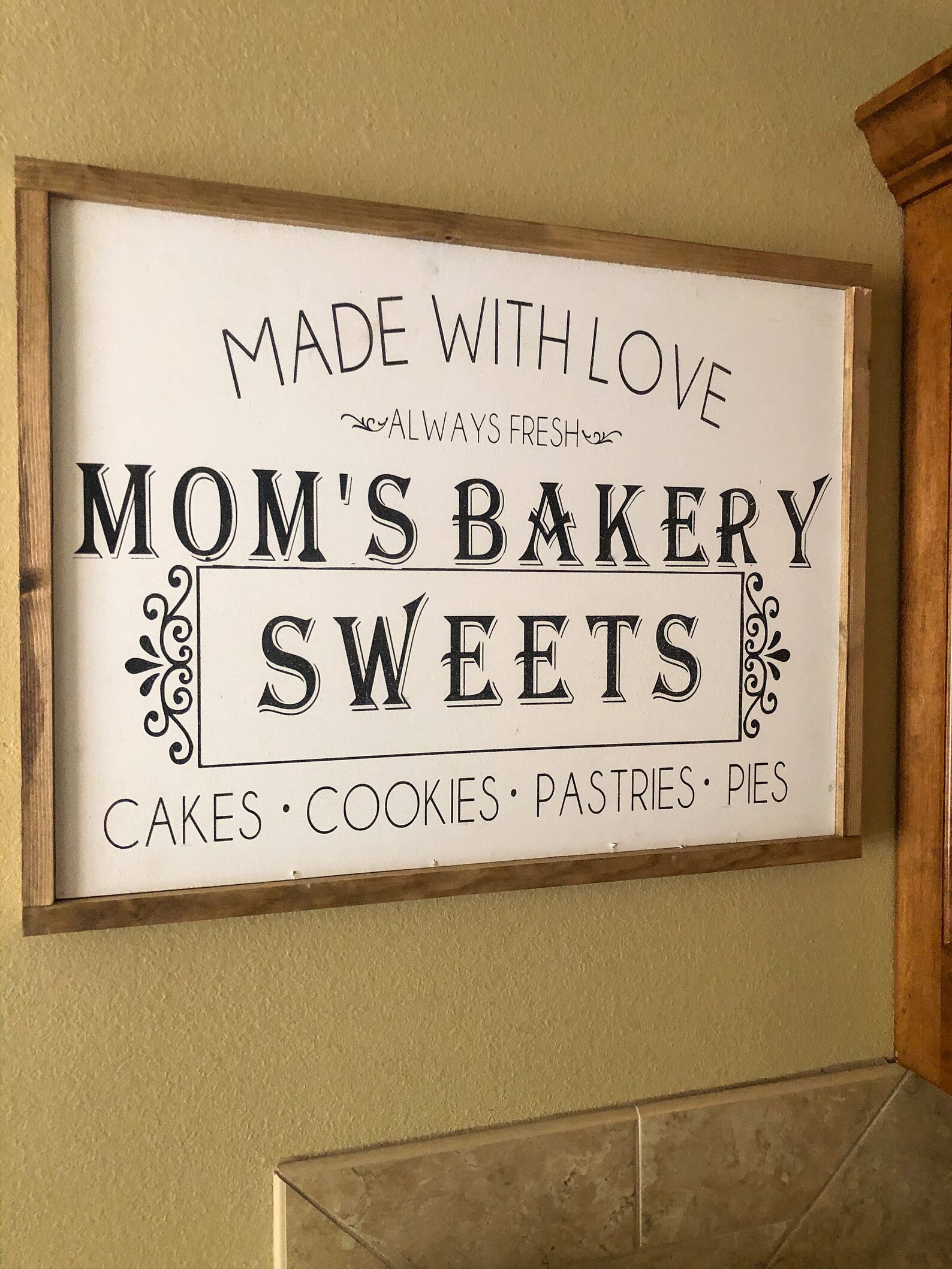 Mom's Bakery Sign - Etsy