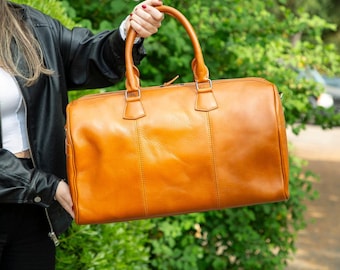 Leather Weekend Duffle Bag, Full Grain Leather Travel Bag, Large Women Weekender, Personalized Carry On Bag, Overnight Bag, Gift for Him Her