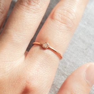 Kleiner Rose Gold Blumen Ring, Einfacher Stapel Blumen Ring, Zierlicher Blumen Ring, Verstellbarer Minimal Ring, Urlaub/Valentinstag Geschenk Für Sie