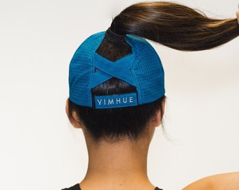 women's running hat with ponytail opening
