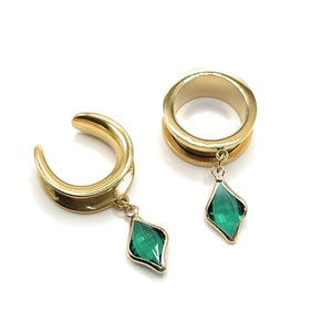 Green Glass Diamond Dangle Ear Tunnels: 316L Surgical Steel Screw Fit