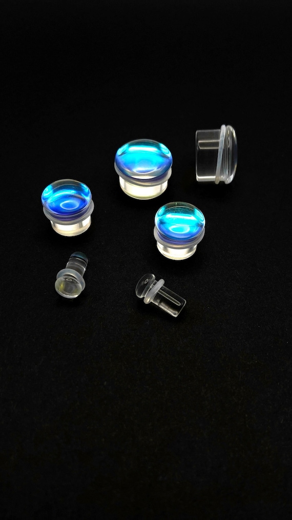Single Flared Blue Glass Ear Plug w. Clear O-Ring Single Flared Blue Glass Ear Plug w. Clear O-Ring