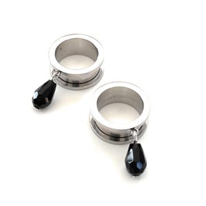 Plug a tunnel pendente con perline nere argentate – Acciaio chirurgico con attacco a vite