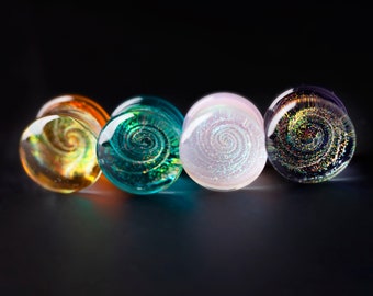 Sparkly Swirl Glass Saddle Ear Plug in Purple, White, Green and Gold  6mm - 25mm