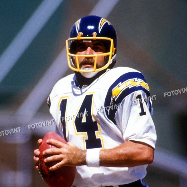 DAN FOUTS Photo Picture San Diego CHARGERS Football Photograph 8x10, 8.5x11 or 11x14 (DF2)