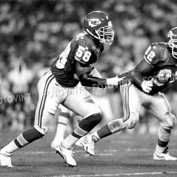 DERRICK THOMAS Photo Picture Kansas City CHIEFS Football Photograph Print 8x10, 8.5x11 or 11x14 (dthomas DT1)