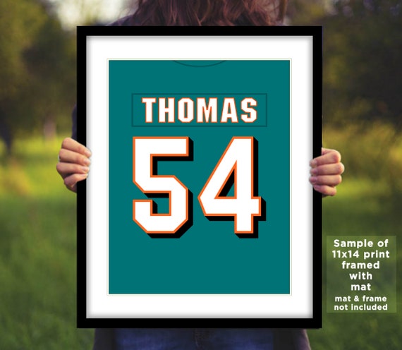 ZACH THOMAS Jersey Photo MIAMI Dolphins Throwback Football 