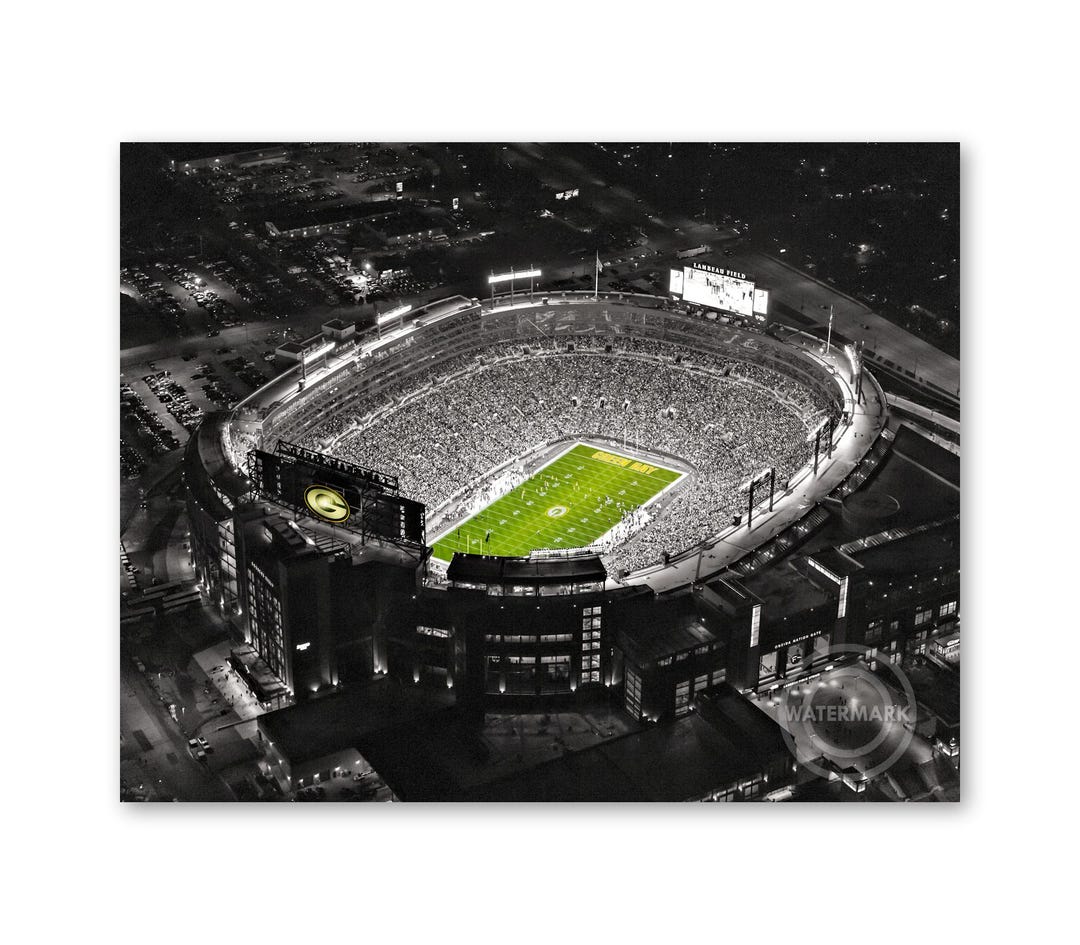 LAMBEAU FIELD Spotlight Photo Picture Green Bay Packers