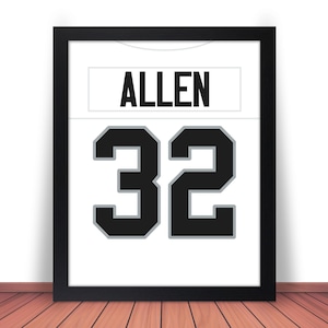 MARCUS ALLEN Photo Picture Los Angeles RAIDERS Football 8x10, 8.5x11, 11x14, 16x20 Black or White w/Framed Option 8x10 or 11x14 (oak jz w)