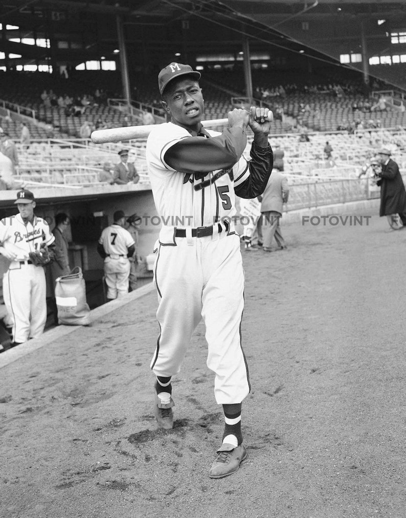 HANK AARON Photo Picture MILWAUKEE Braves County Stadium 1950s  Etsy