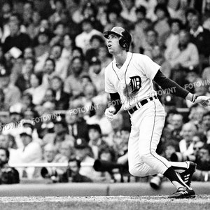 KIRK GIBSON Photo Picture DETROIT Tigers 1984 World Series Baseball  Photograph Print 8x10, 8.5x11 or 11x14 (KG1)