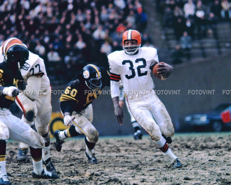 JIM BROWN Photo Picture CLEVELAND Browns Football Vintage Photograph Print 8x10, 8.5x11 or 11x14 Photography Wall Art Decor JB9 image 1