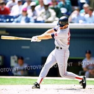 WADE BOGGS Photo Picture BOSTON Red Sox Baseball Photograph Print 8x10, 8.5x11, 11x14, 11x17 or 16x20 (WB1)