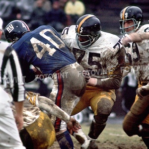 Mean JOE GREENE Photo Picture Pittsburgh Steelers Vintage Photograph Print 8x10, 8.5x11, 11x14 or 16x20 (MJG5)