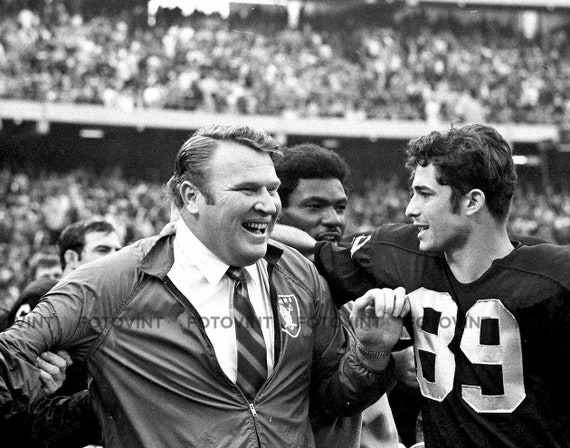 OAKLAND RAIDERS John Madden Photo Picture Vintage 1969 AFL Football  Photograph Print 8x10, or 11x14 (jmadden JM1)