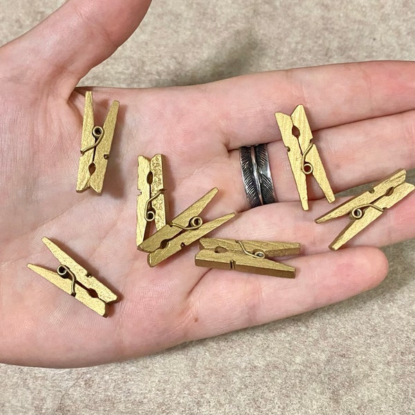 10 or 25 Mini Clothespins, Photo Wall Decoration, Sign Holders, Postcard Holders, Wood Clamps, Peg Clips, Clothespins Bulk, Gold, Display