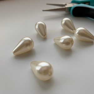 LOT of 6, PEARL TEARDROP Lot, Full drilled, teardrop shaped Pearls, Long, Plastic pearls, Vintage Supply, Jewelry Supplies, Jewelry making image 1