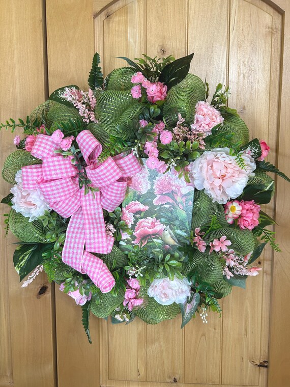Oreo Bird on Mesh Wreath: Pink Gingham Bow, Pink Peony #140