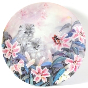 Petal Pals &#39;Flowering Fascination&#39; 1992 Lily Chang Kittens Cats Bradford Plate