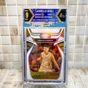 Lamelo Ball Rookie Karte Panini Zertifiziertes Gold Team Rookies Bewertet R.G.9 NBA Basketball Card Kostenloser Versand überall auf der Welt
