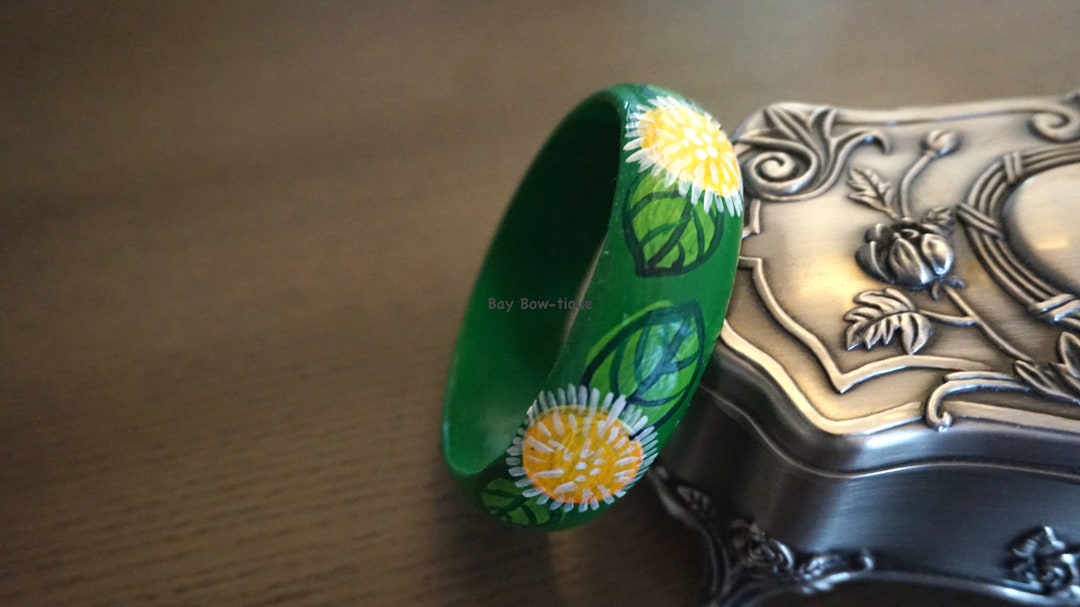 Wood Bracelet, Wooden Bracelet, Jasmine Flower Bracelet, Green Bangles