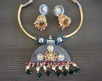 Antique necklace, Two tone necklace, Dual tone necklace, Fusion necklace, Kundan necklace, Hasli necklace, Green necklace