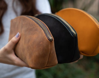 makeup pouch leather