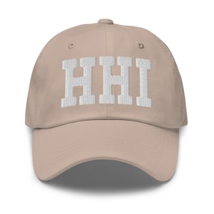 Código del aeropuerto HHI Sombrero de papá bordado Carolina del Sur Hilton Head Island SC Coastal Aesthetic College Varsity Letter Gorra de béisbol