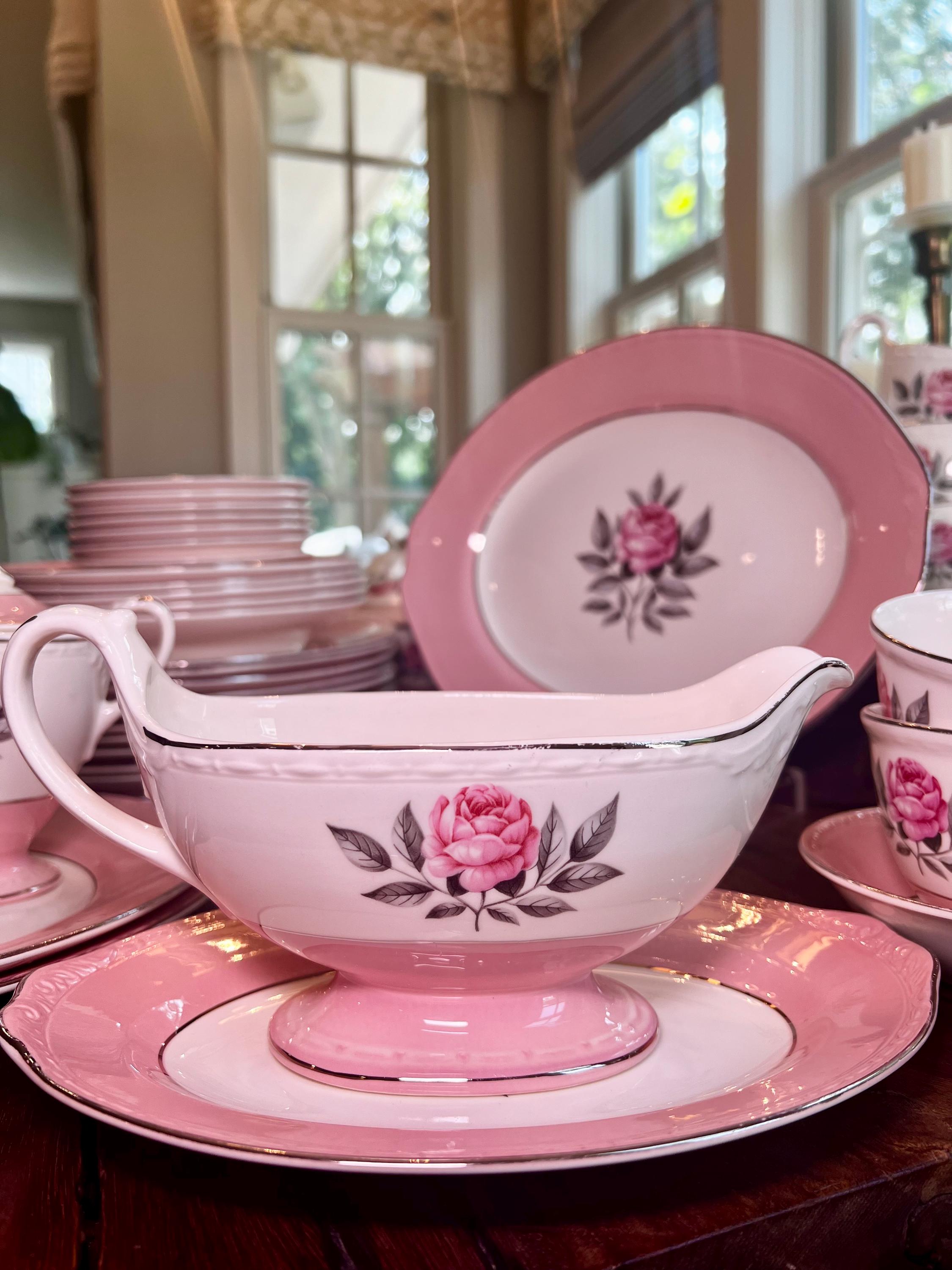 Norway Rose 1950s Cunningham and Pickett USA - China Set With