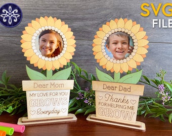 Kids Flower frame SVG file - Mother&#39;s Father&#39;s day gift for mom dad grandma grandpa teacher - DIY craft class project - Glowforge laser cut