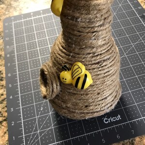 Colmena, Colmena para corona, Colmena decorativa, Decoración del hogar de la colmena, Decoración de la colmena, Creaciones de un ranúnculo, Mamá trabajadora, sin Gastos de Envío imagen 3