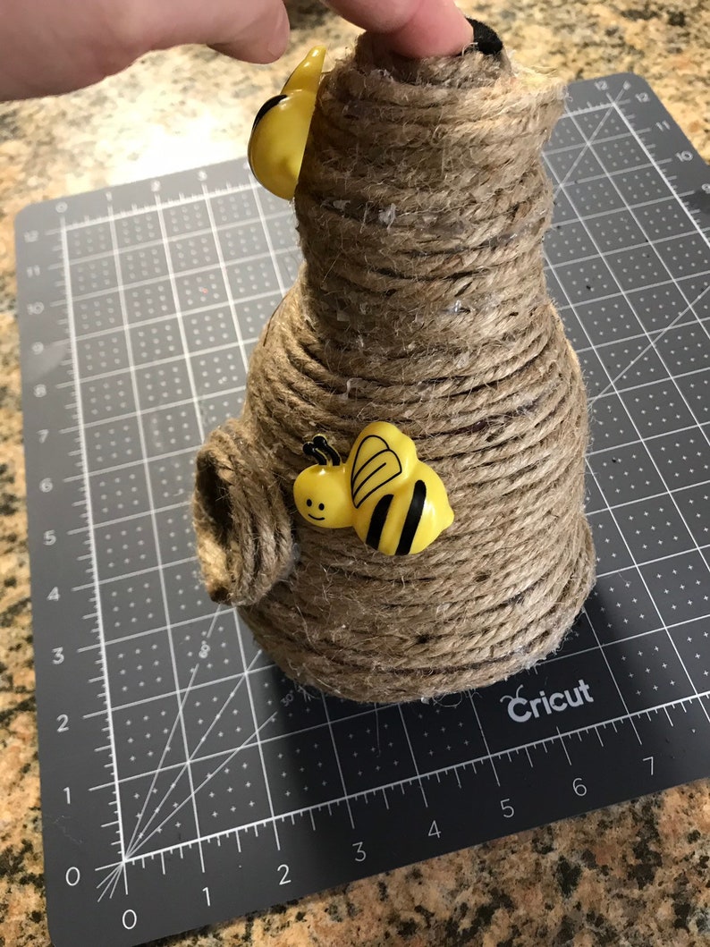 Colmena, Colmena para corona, Colmena decorativa, Decoración del hogar de la colmena, Decoración de la colmena, Creaciones de un ranúnculo, Mamá trabajadora, sin Gastos de Envío imagen 3