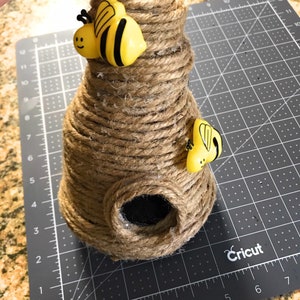 Colmena, Colmena para corona, Colmena decorativa, Decoración del hogar de la colmena, Decoración de la colmena, Creaciones de un ranúnculo, Mamá trabajadora, sin Gastos de Envío imagen 9