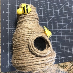 Colmena, Colmena para corona, Colmena decorativa, Decoración del hogar de la colmena, Decoración de la colmena, Creaciones de un ranúnculo, Mamá trabajadora, sin Gastos de Envío imagen 7