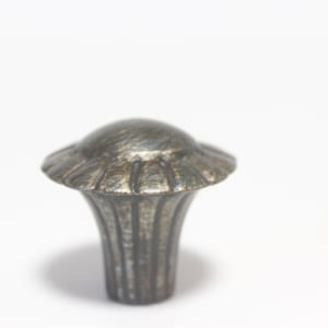 Antiqued Space Needle Ceramic Lamp Finial - Small Threads - 1.5&quot; Tall with 1.7&quot; Diameter in A+ Condition Lamp Finial #1715