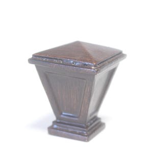 Newel Post Ceramic Lamp Finial - Small Threads - 2.25&quot; Tall and 2.25&quot; Across in B+ Condition Lamp Finial #1745