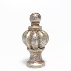 Regal Antiqued Ceramic Lamp Finial - Small Threads - 2.5&quot; Tall in A+ Antiqued Condition Lamp Finial #1343