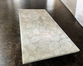 Handmade White Quartz Stone Table Top: Luxury Kitchen Countertop