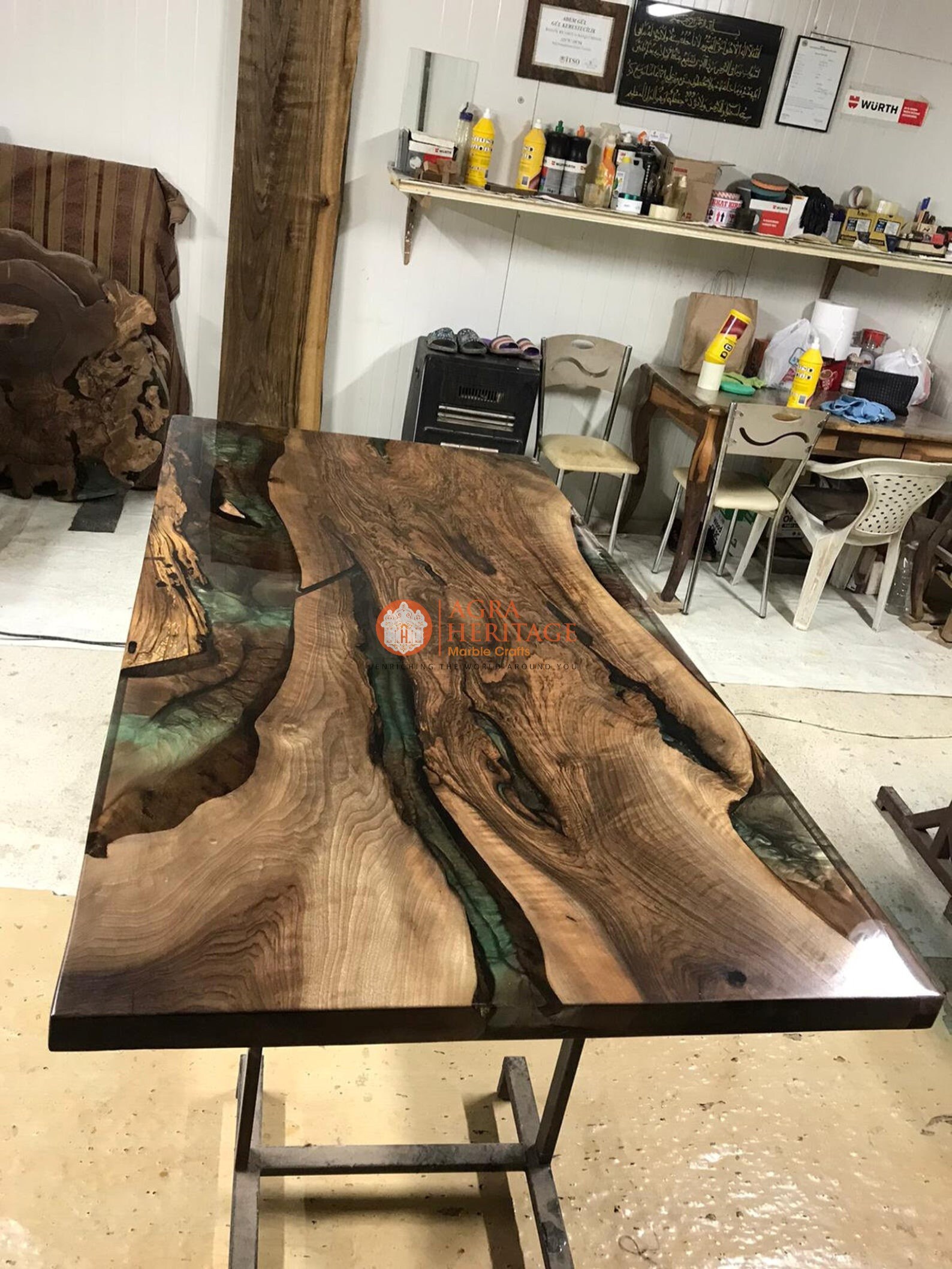 Epoxy Art Table Top Class (JANUARY 21, 2024) - MOY Resin Envy