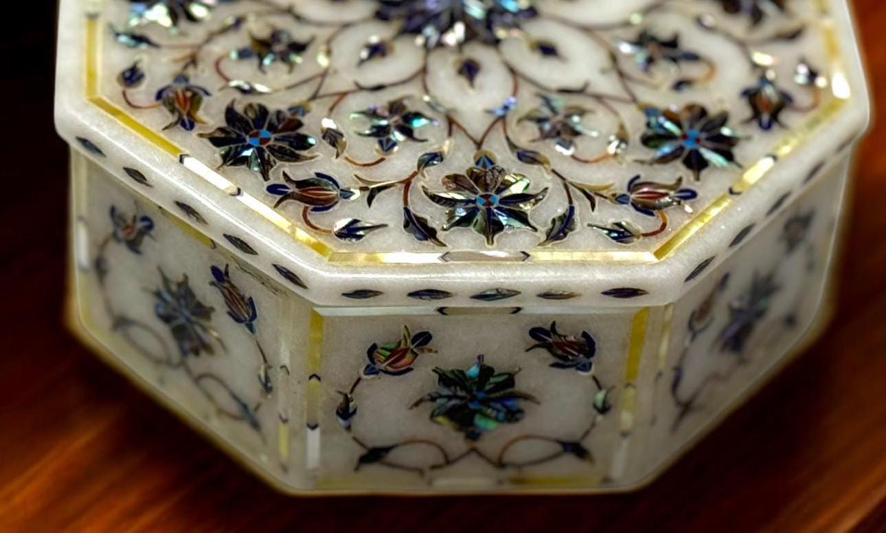 アワビ象嵌大理石ジュエリーボックス：手作りの八角形の小物入れ