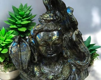 Labradoriet Shiva-sculptuur: handgesneden standbeeld hindoegod, spiritueel cadeau