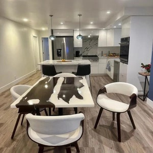 Mesa de comedor de resina epoxi blanca hecha a mano: mesa de centro de madera con sofá