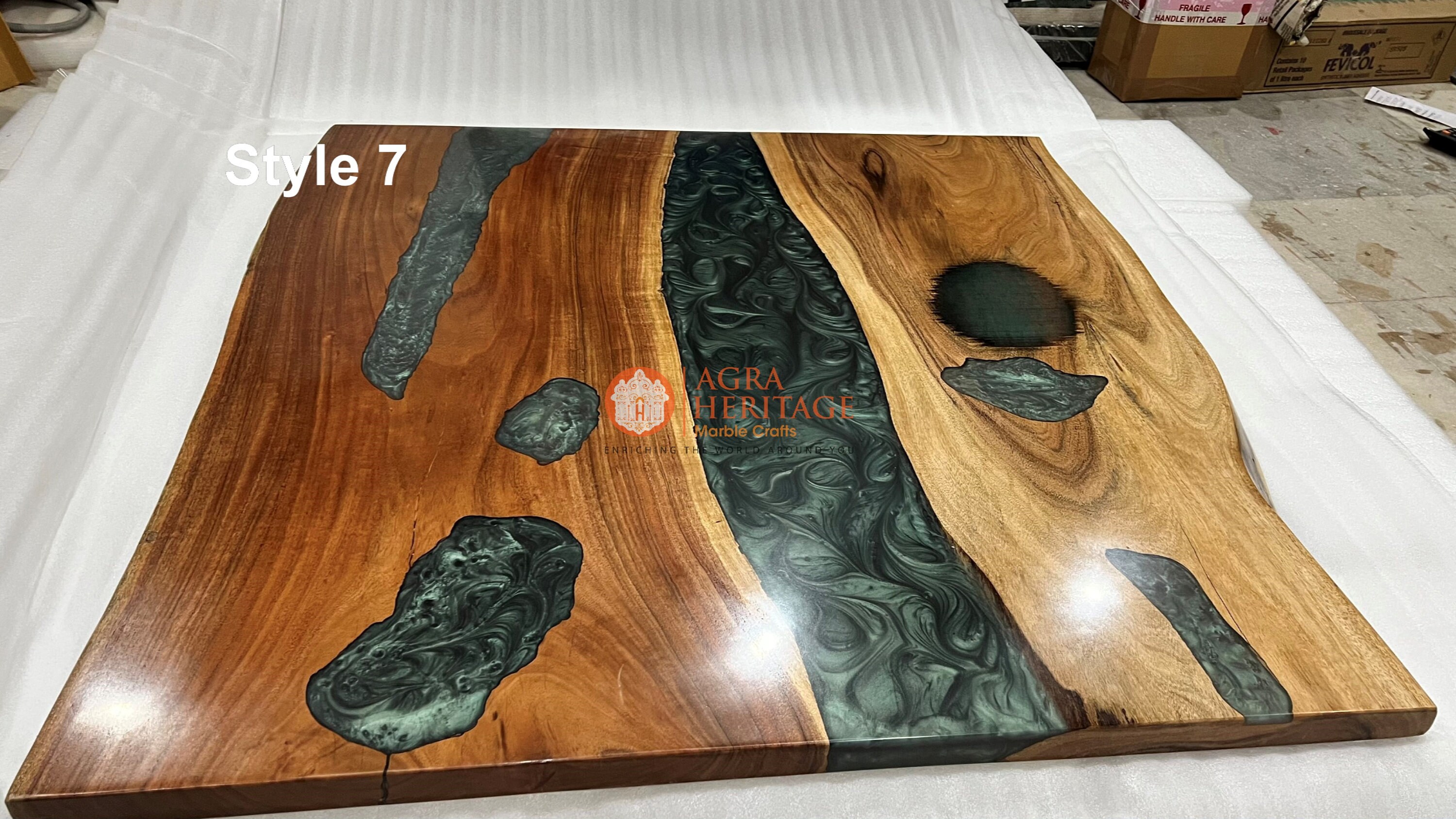 Table à manger faite main en résine époxy Live Edge : dalle de bois personnalisée - Canada