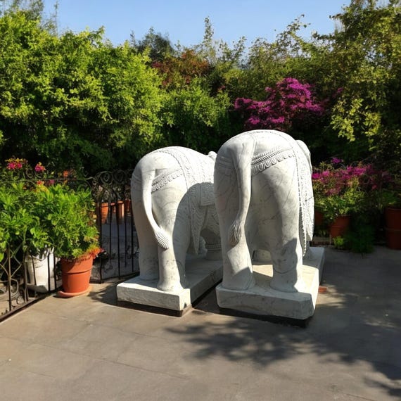 手彫りの白い大理石の象の像セット：伝統的な室内装飾 - Etsy 日本
