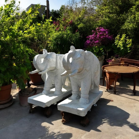 手彫りの白い大理石の象の像セット：伝統的な室内装飾 - Etsy 日本