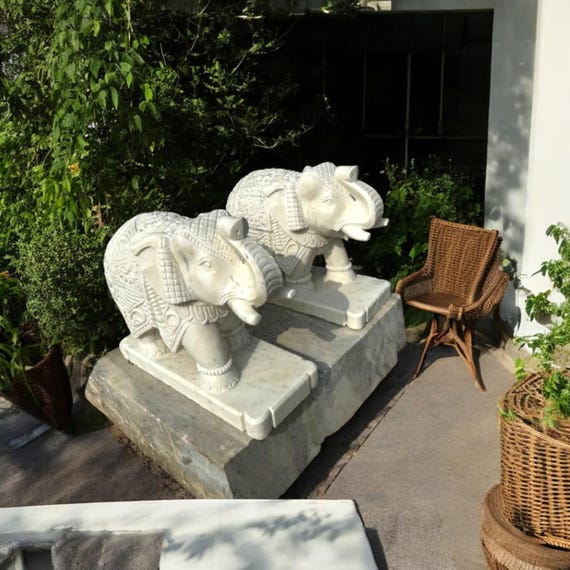 手彫りの白い大理石の象の像（ペア）：室内装飾のアクセント - Etsy 日本